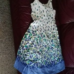 Lovely dress barn flowered dress sz 12